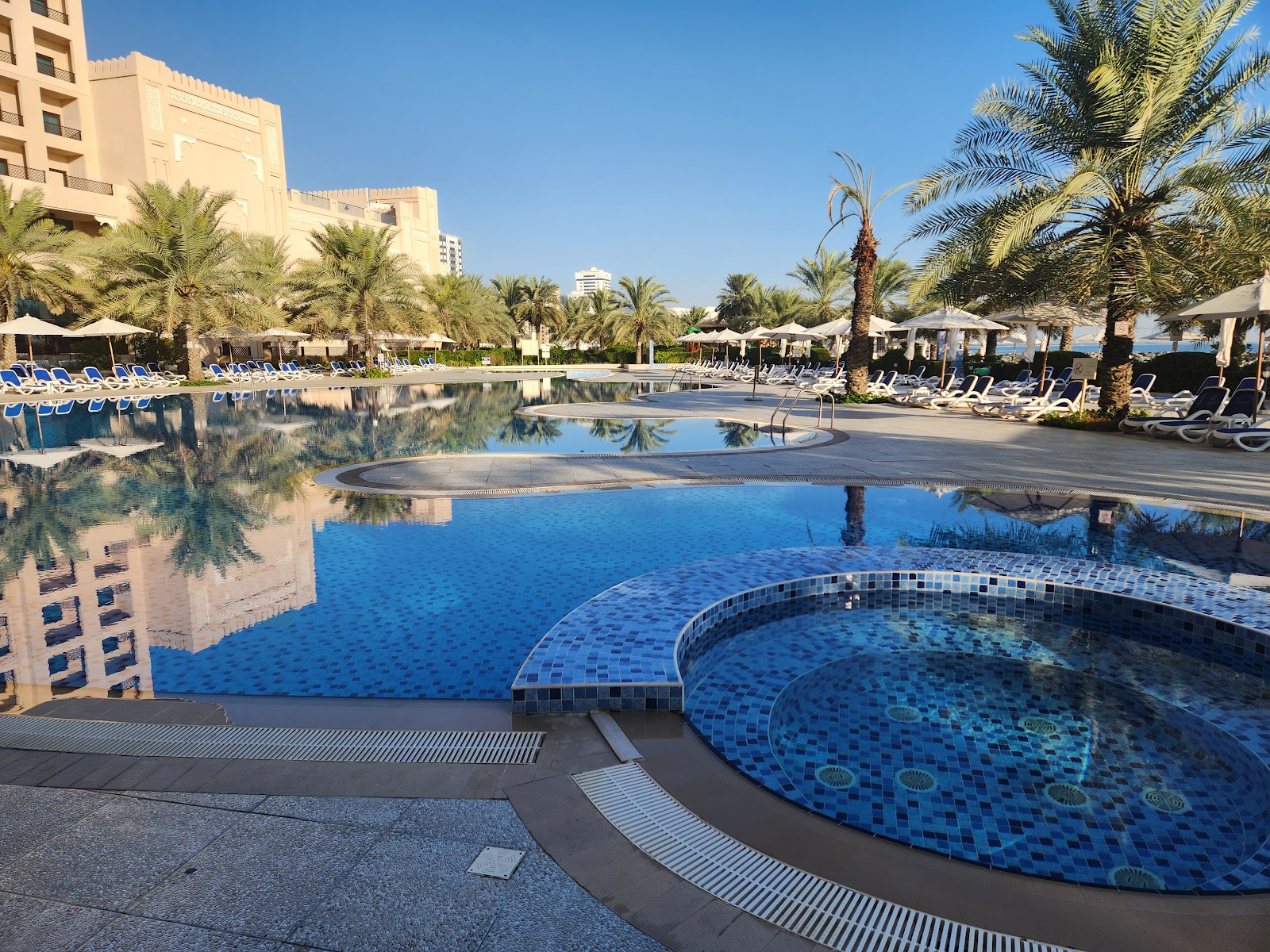 Al Bahar Hotel & Resort — photo 3
