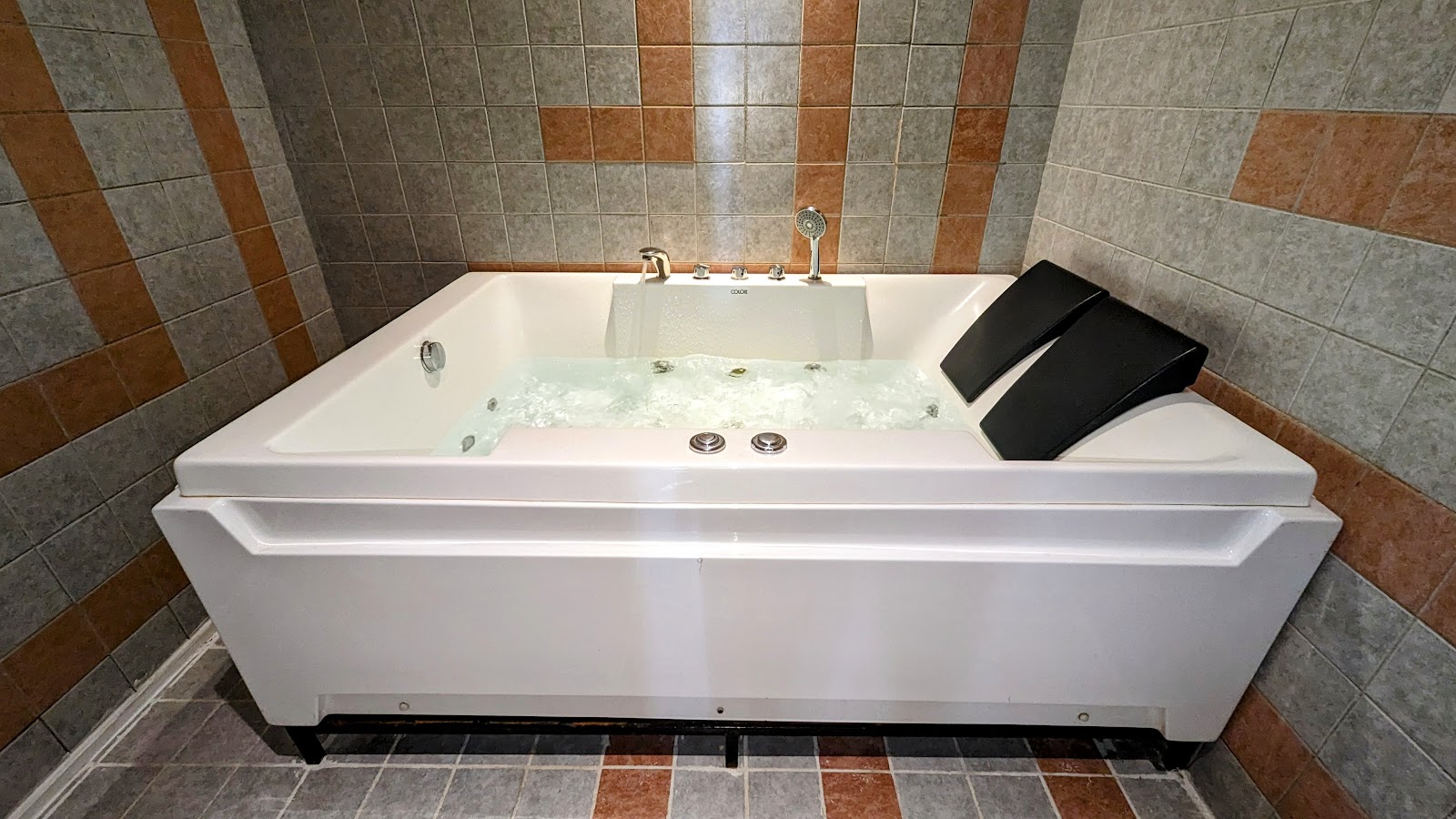 CITY TOWER HOTEL — photo 4