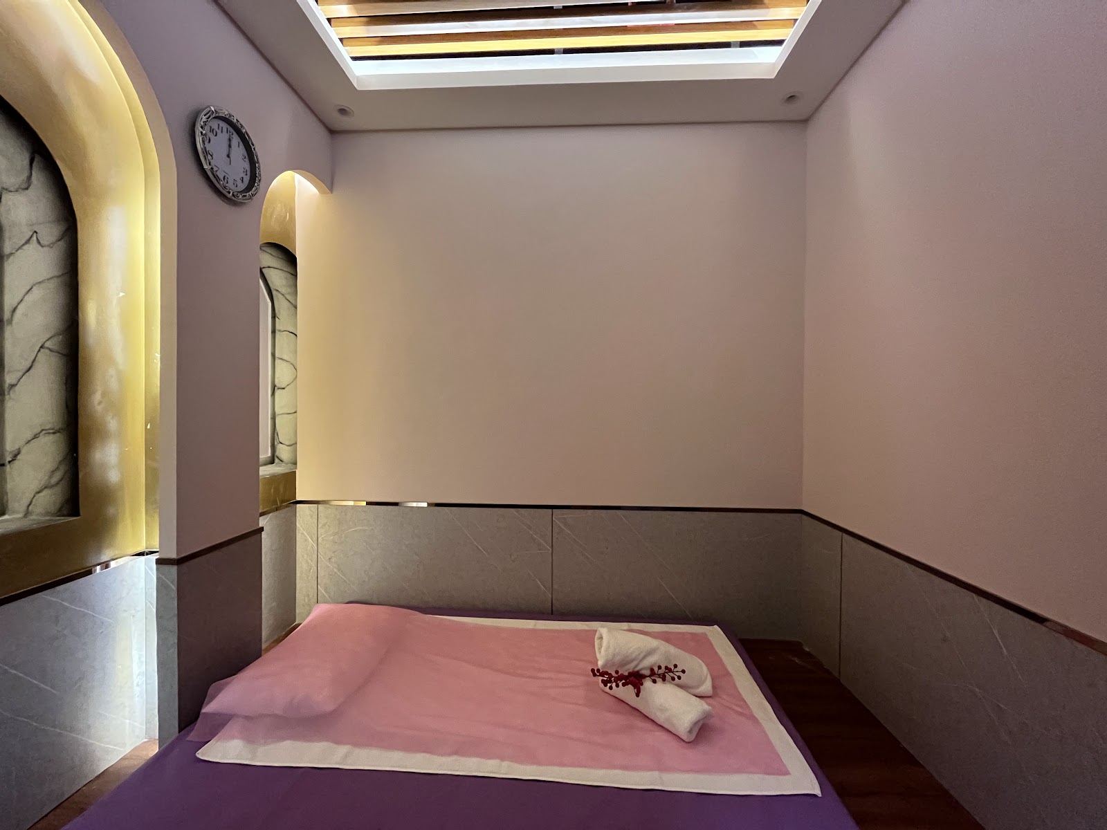 Golden Queen Massage Spa — photo 1