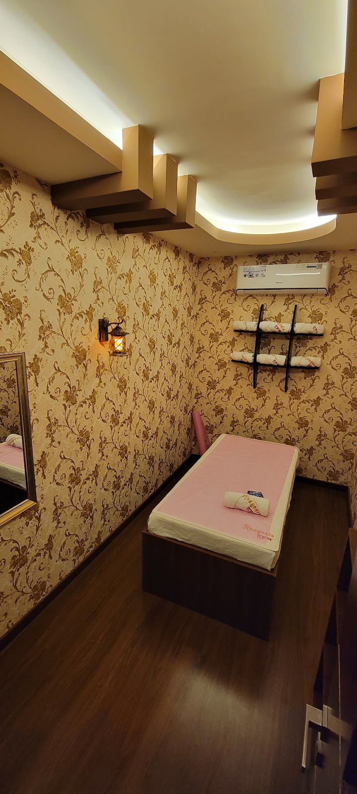 Manali Spa Ajman - Massage Centre & Relaxation — photo 1